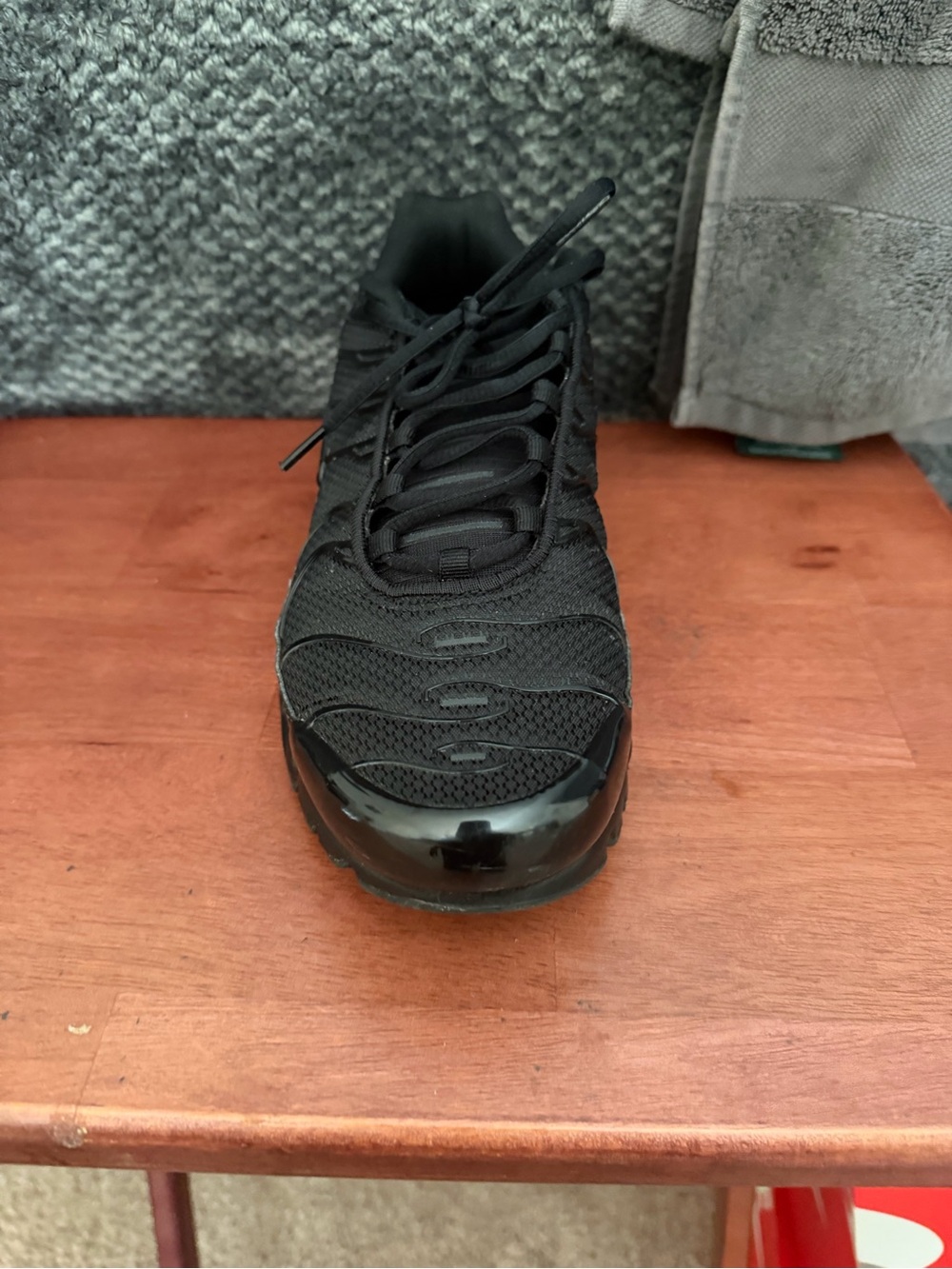 Nike Men's Black Mesh Athletic Sneaker